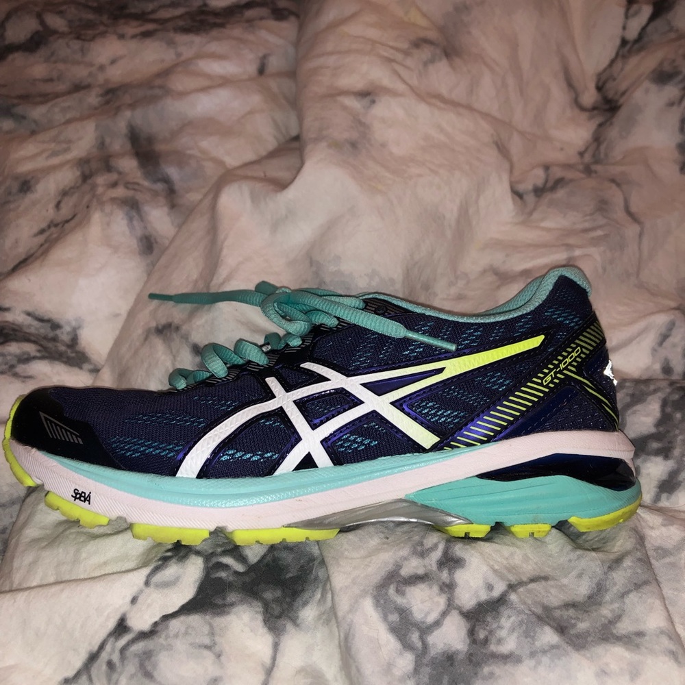 ASICS GT-1000 5